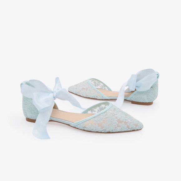 TWILA-LACE
Crochet Lace Pointy Toe with Ankle Tie or Ballerina size 8 - Picture 3 of 12